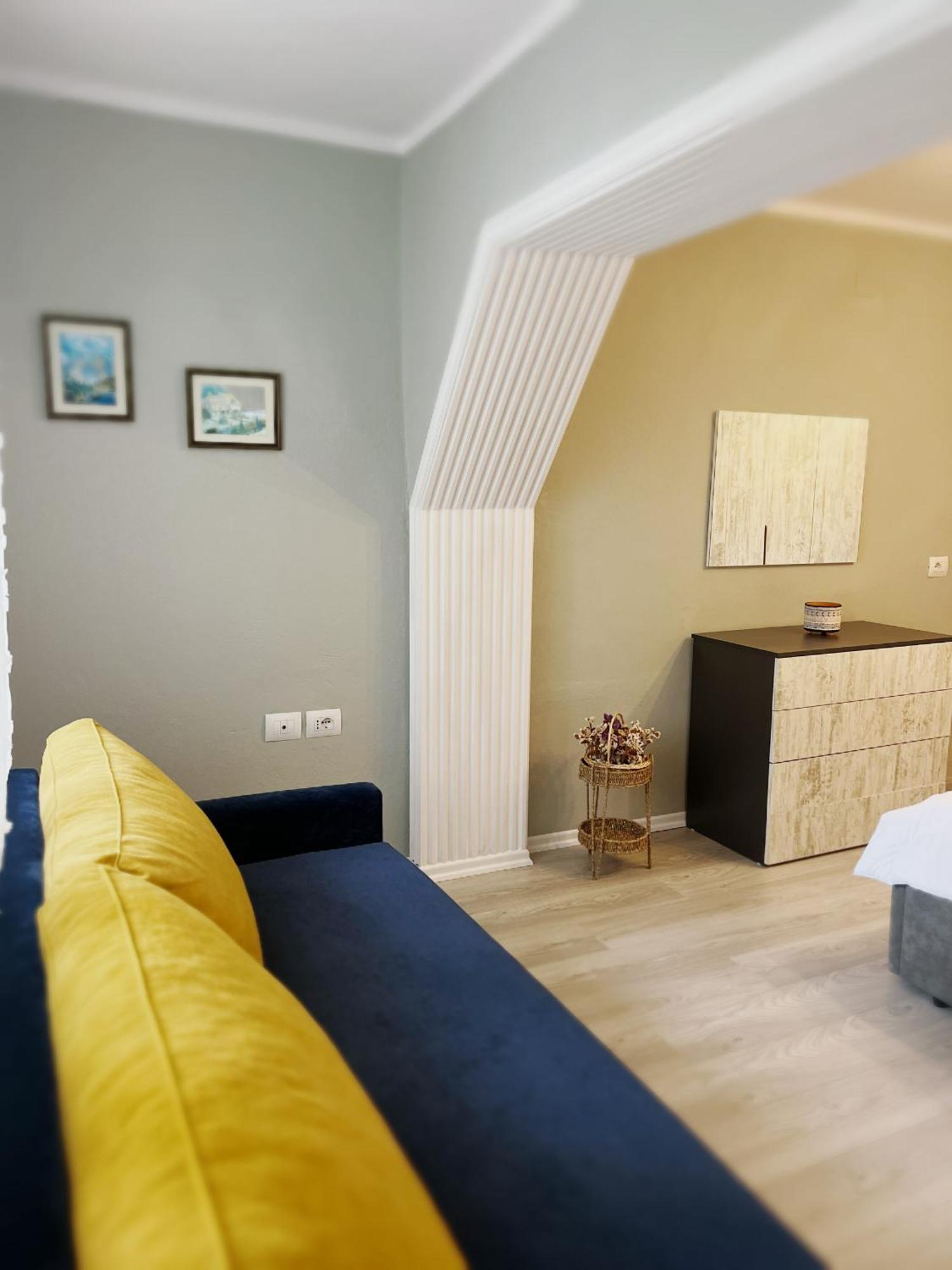 Joyful Apartment Tiran Dış mekan fotoğraf