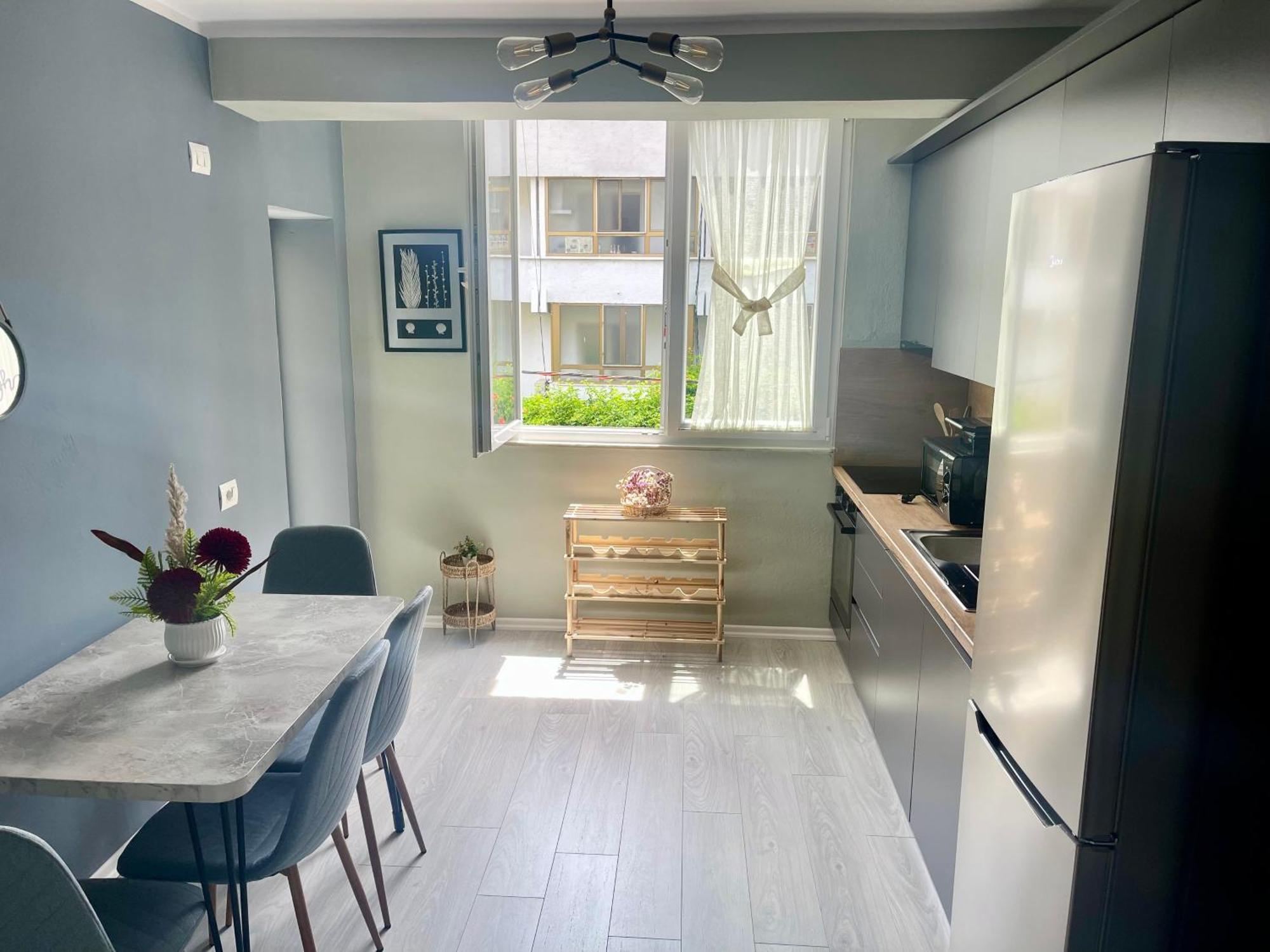 Joyful Apartment Tiran Dış mekan fotoğraf